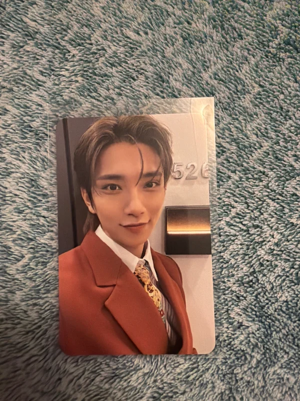 SPILL THE FEELS CARAT Ver.