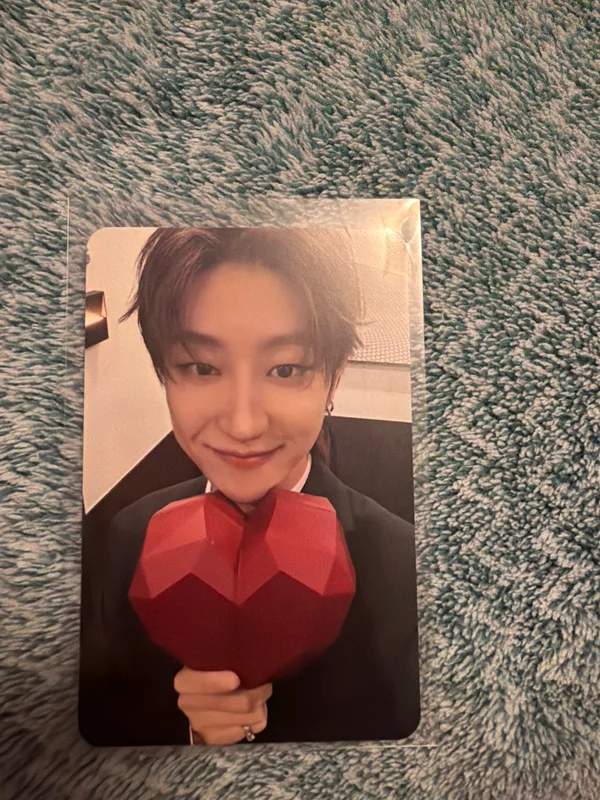 SPILL THE FEELS CARAT Ver.