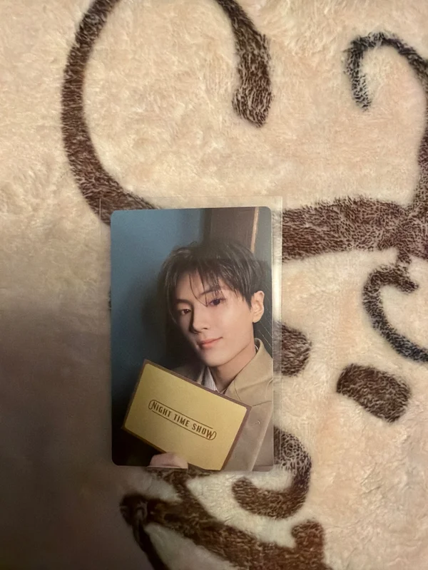 DESIRE : UNLEASH Weverse Albums ver.