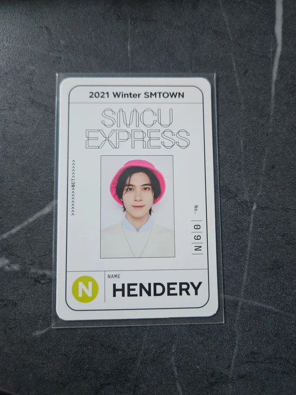2021 Winter SMTOWN : SMCU EXPRESS Daytime Pass Ver.
