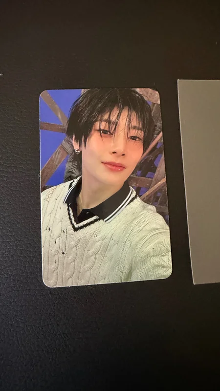 KARMA ACCORDION VER. Album photocard