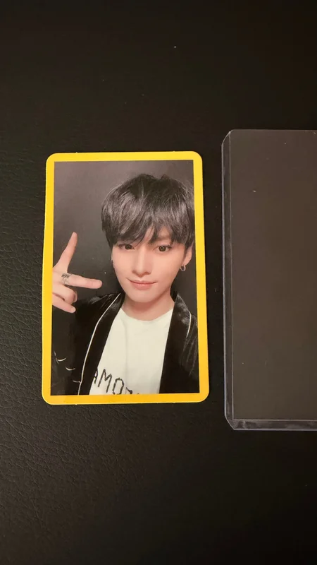 Lee Know (Cle 2 : Yellow Wood album photo card)