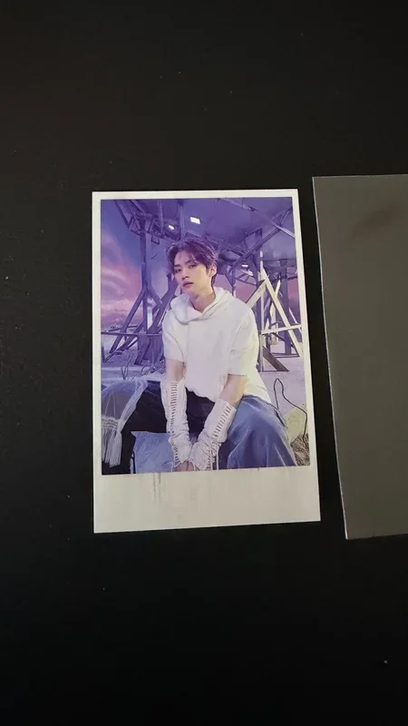 Lee Know (Rock-STAR album photo card)