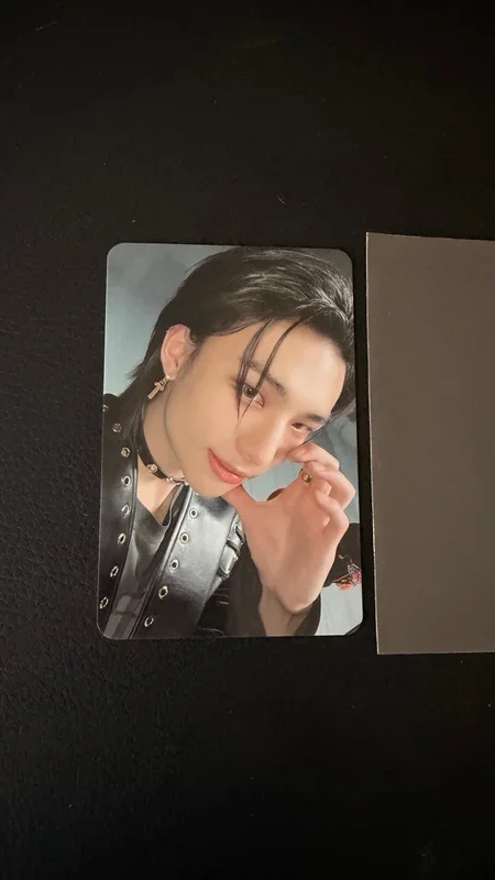 Hyunjin (Rock-STAR album photo card)