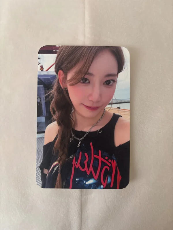 ANTIFRAGILE Weverse Albums Ver.