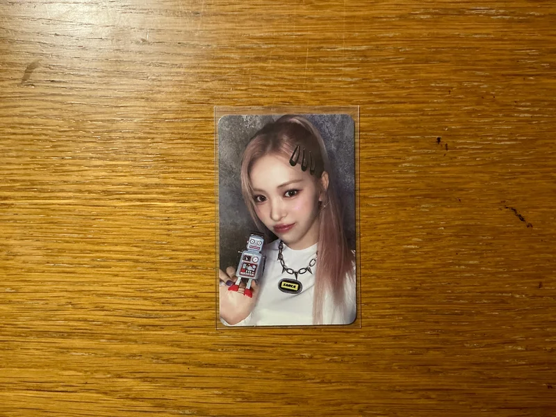 BORN TO BE SPECIAL EDITION UNTOUCHABLE Ver.