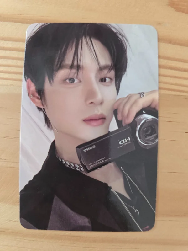 NEVER SAY NEVER PHOTOBOOK Ver. ICON Ver.