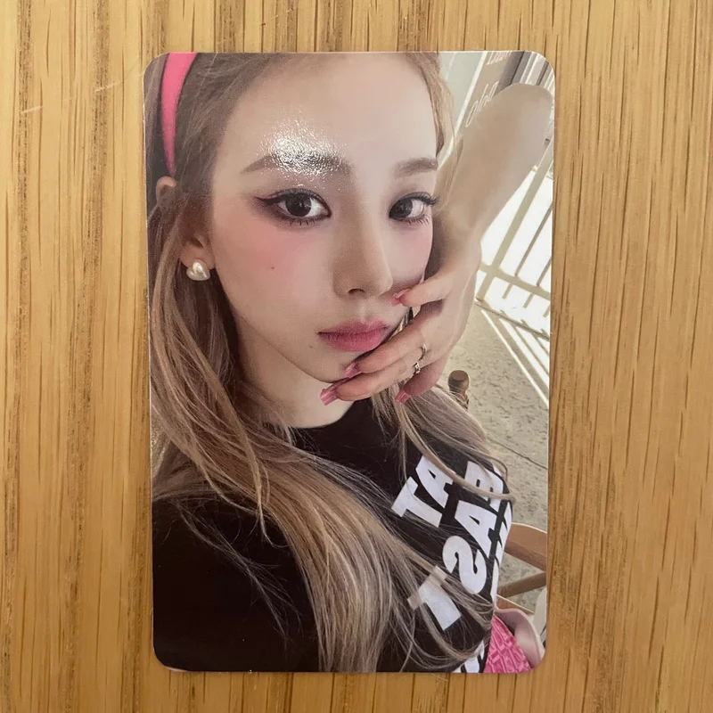 Karina MY WORLD Zine Ver. : Spicy Ver.