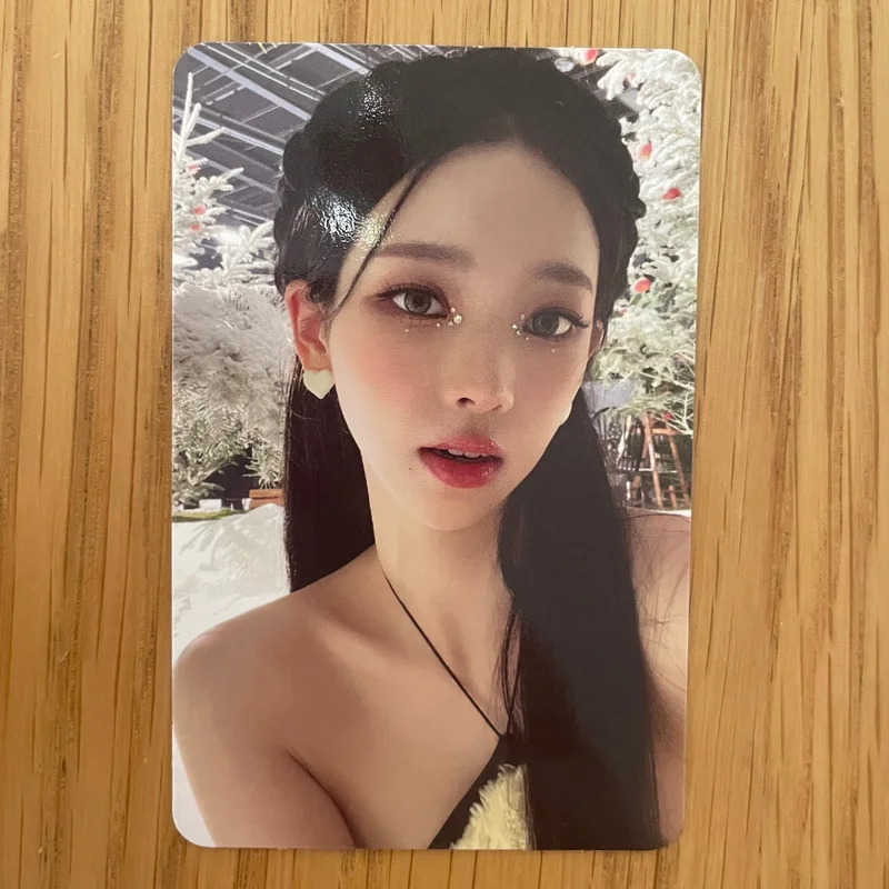 Karina 2022 Winter SMTOWN : SMCU PALACE (Portrait Book Ver.)