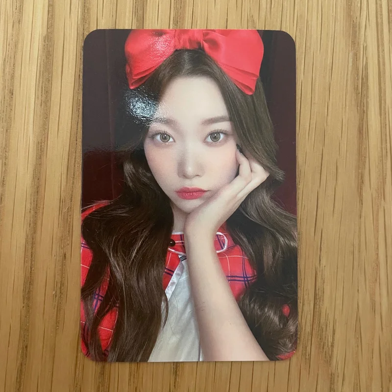 Tsuki track by YOON: PATBINGSU DEAR MY MUSE