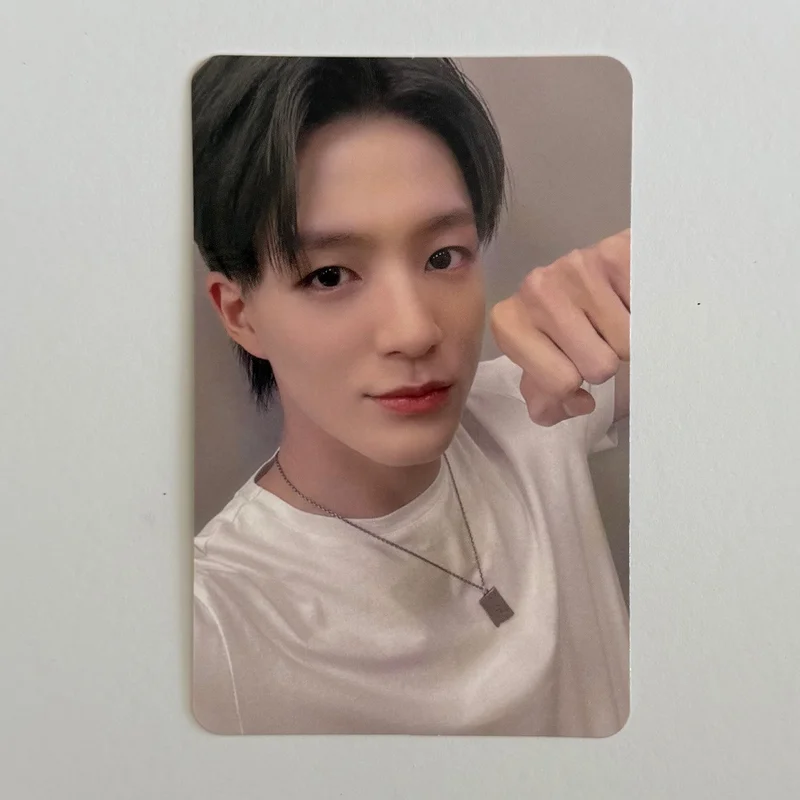 NCT X SANRIO RANDOM TRADING CARD SET A VER