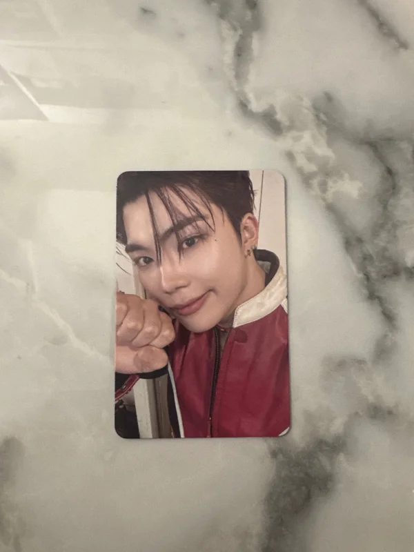 NEVER SAY NEVER PHOTOBOOK Ver. ICON Ver.