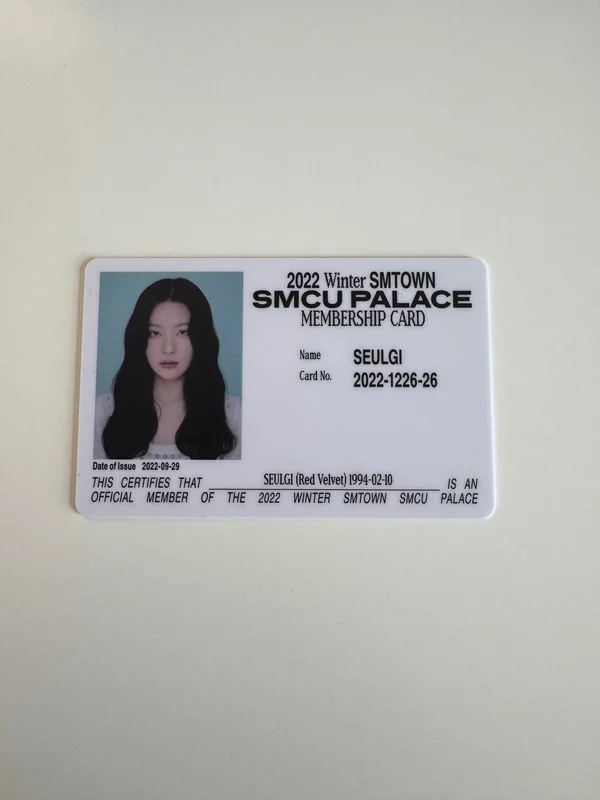 2022 Winter SMTOWN : SMCU PALACE (Membership Card Ver.)