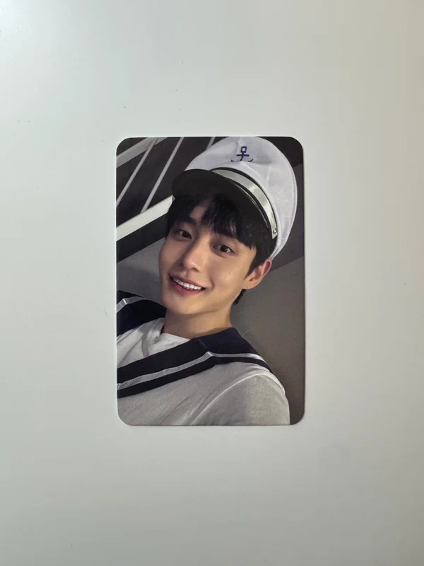 You had me at HELLO APPLEMUSIC LUCKY DRAW