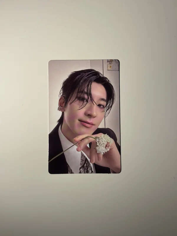 THIS MAN WEVERSE