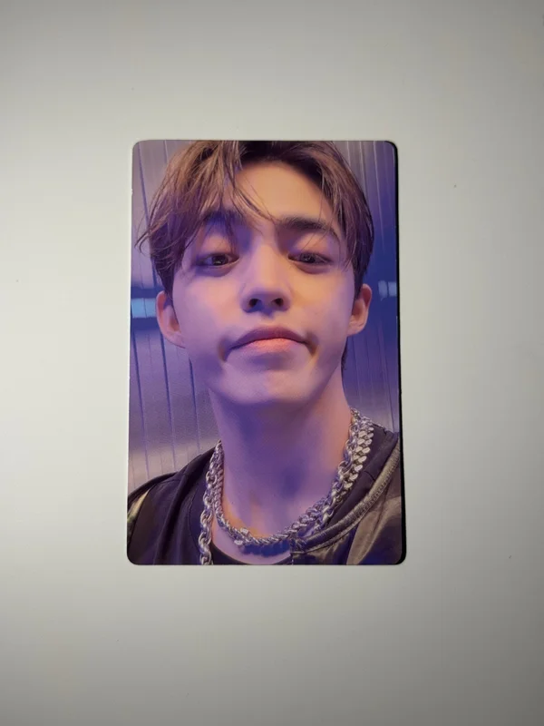 2022 SVT PHOTOBOOK THE NAME;17