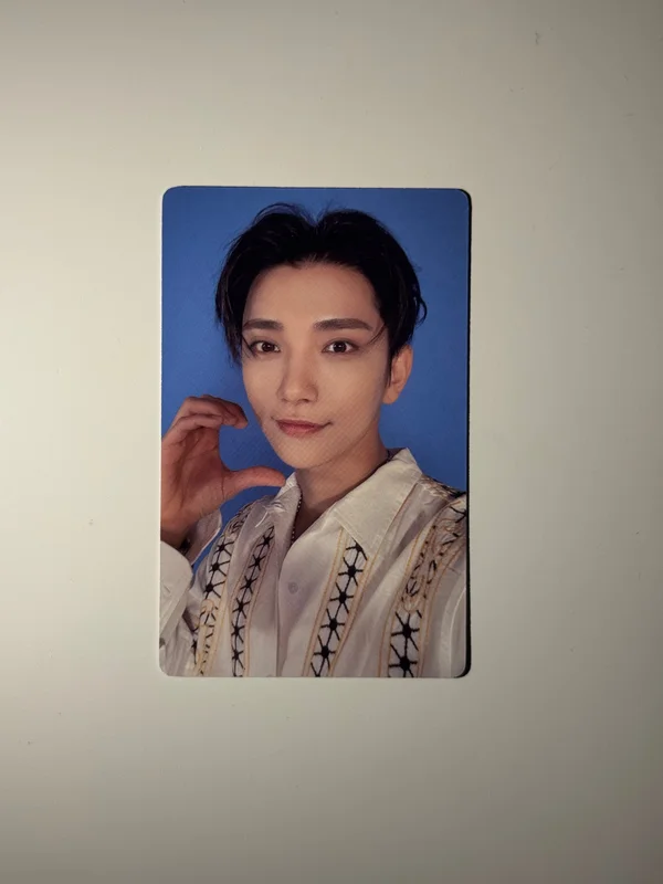 2022 SVT PHOTOBOOK THE NAME;17
