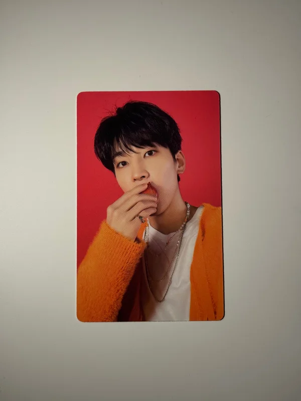 2022 SVT PHOTOBOOK THE NAME;17