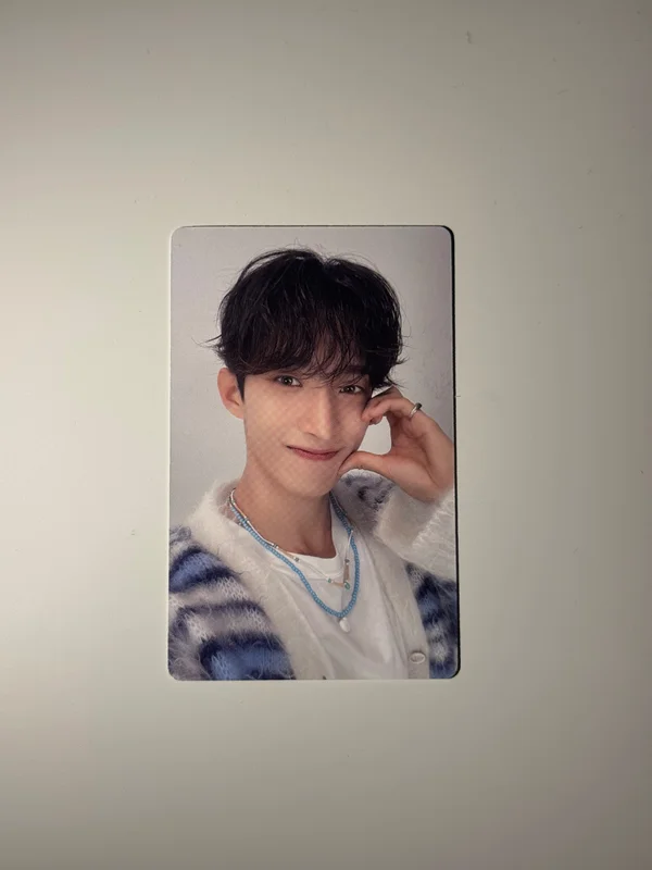 2022 SVT PHOTOBOOK THE NAME;17