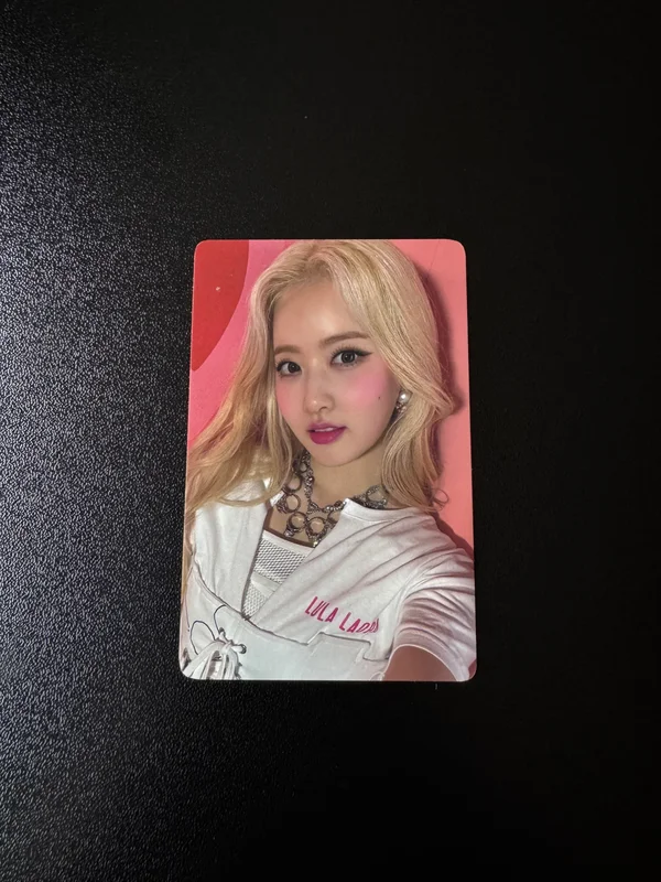 YOUNG-LUV.COM COLLECT BOOK