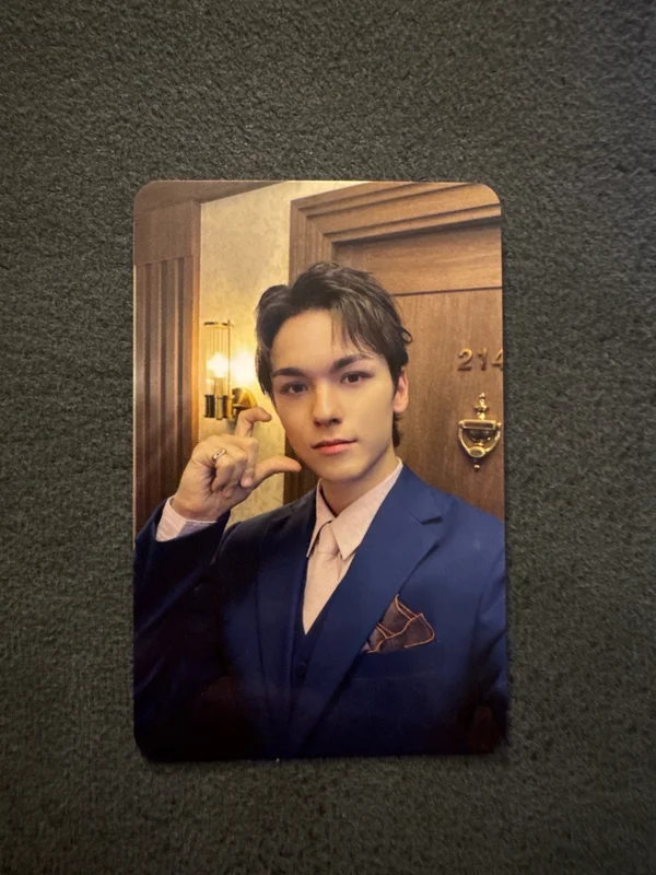Seventeen VERNON 'SPILL THE FEELS CARAT Ver.' Photocard | Sold by