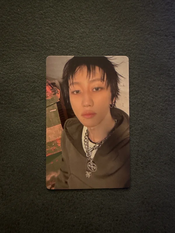 HAPPY BURSTDAY WEVERSE