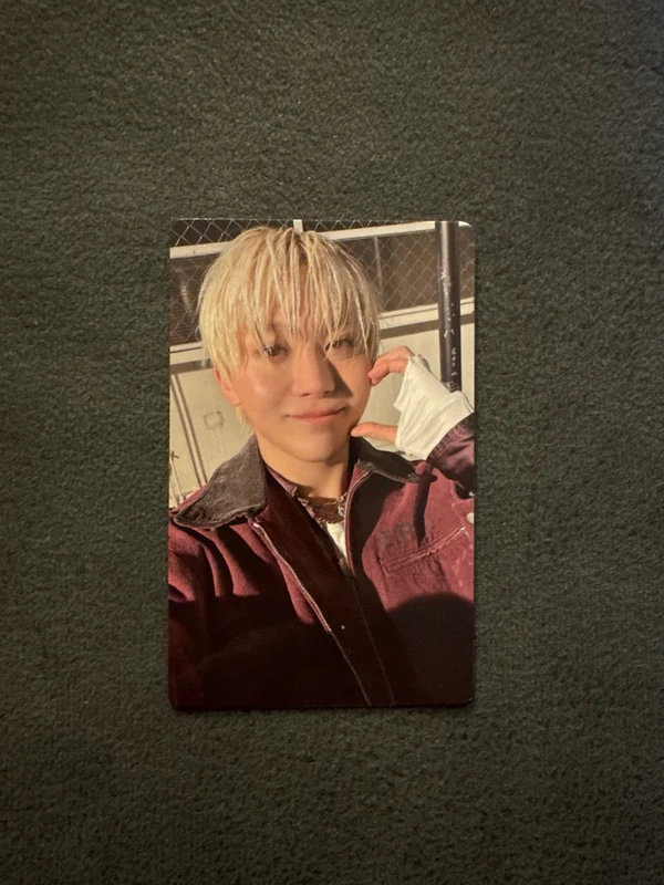 HAPPY BURSTDAY WEVERSE