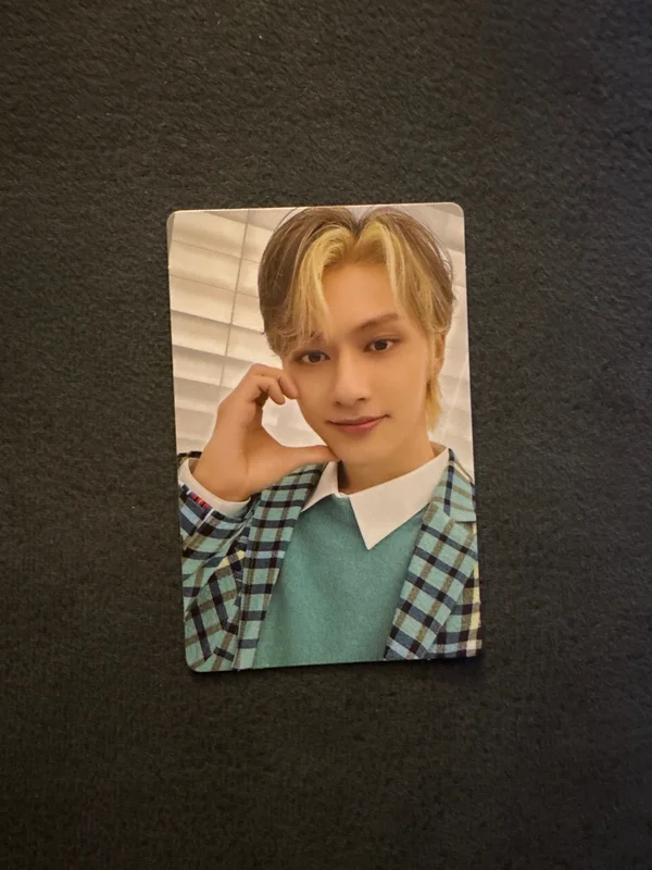 SEVENTEEN TOUR FOLLOW TO SEOUL Trading Card Set
