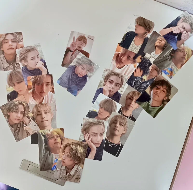 Layover Photocard set