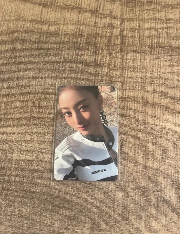 READY TO BE Jihyo pc