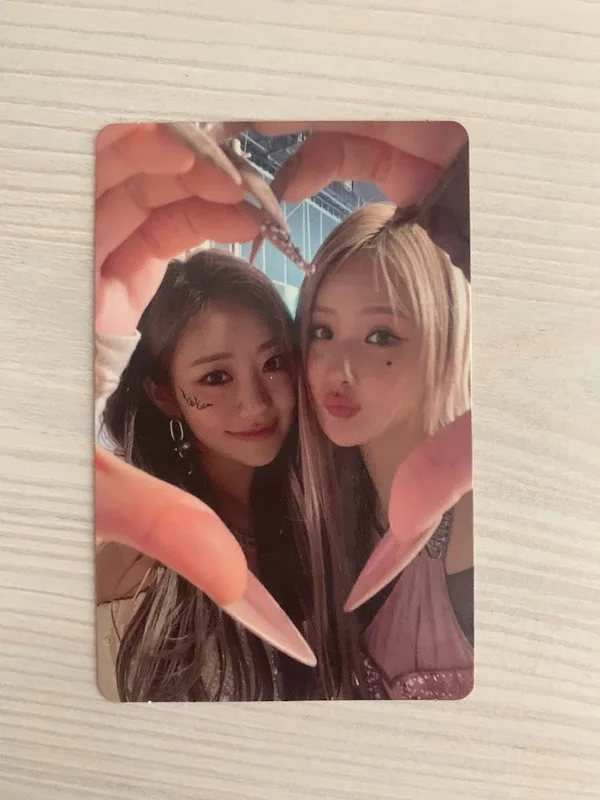 Midas Touch Photobook Ver.