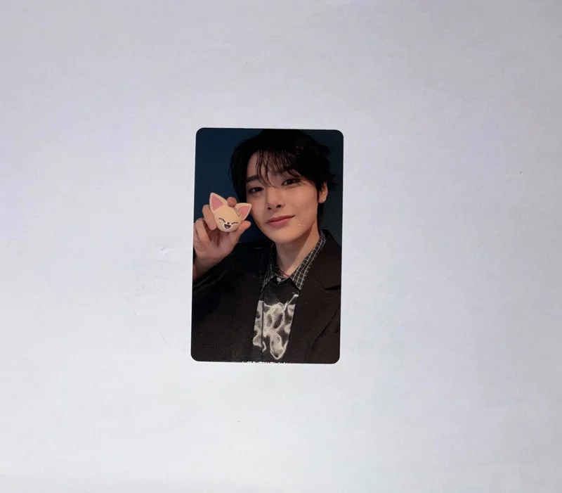 SKZOO TAMAGOTCHI & CASE SET