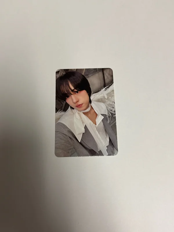 Back to Life Kpop Nara Exclusive