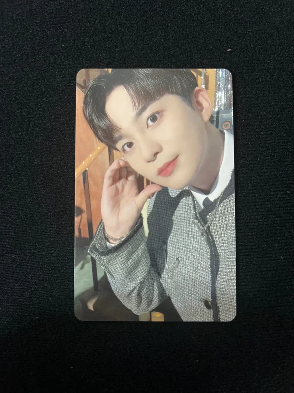 2023 SEASON'S GREETINGS