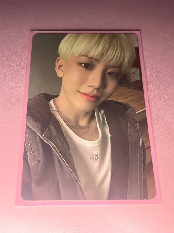 YUNGYU - STUNNING THE REAL ver.