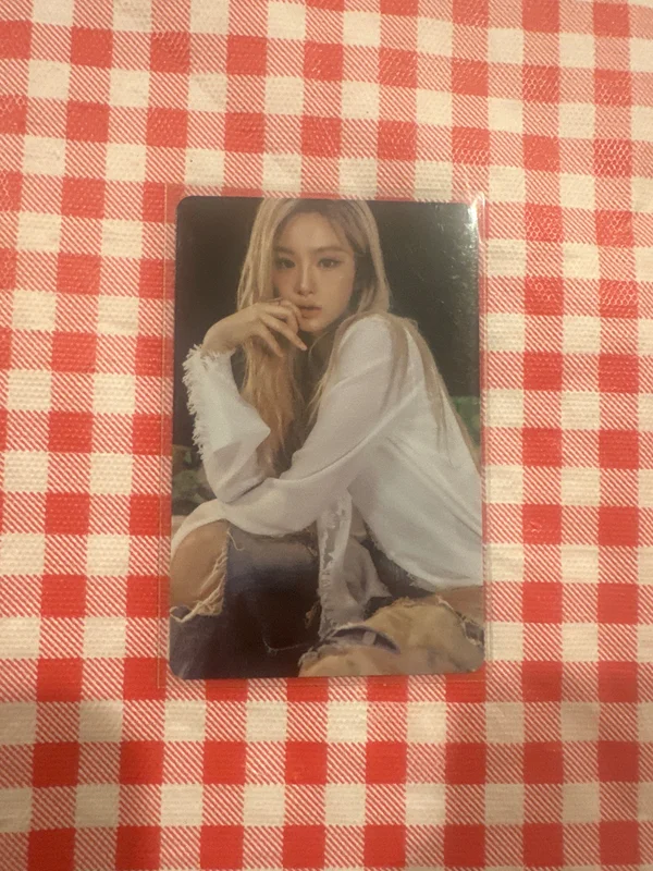 Fe3O4: FORWARD Platform Album POCAALBUM Ver. Ready Ver.