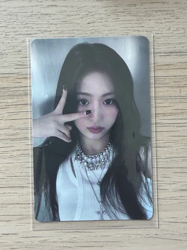 2025 BABYMONSTER 1st WORLD TOUR HELLO MONSTERS IN SEOUL ACRYLIC PHOTOCARD HOLDER