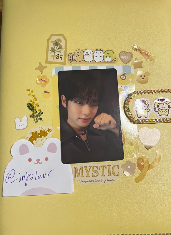 YOUNITE 1ST CONCERT [YOUNIVERSE : CONNECTED] YOUNIVERSE PHOTOCARD SET