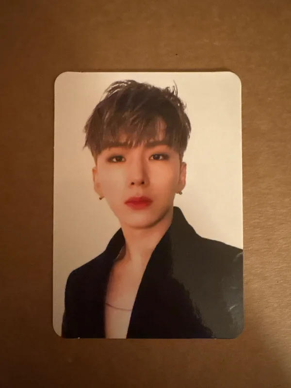 Kihyun FATAL LOVE Ver.1