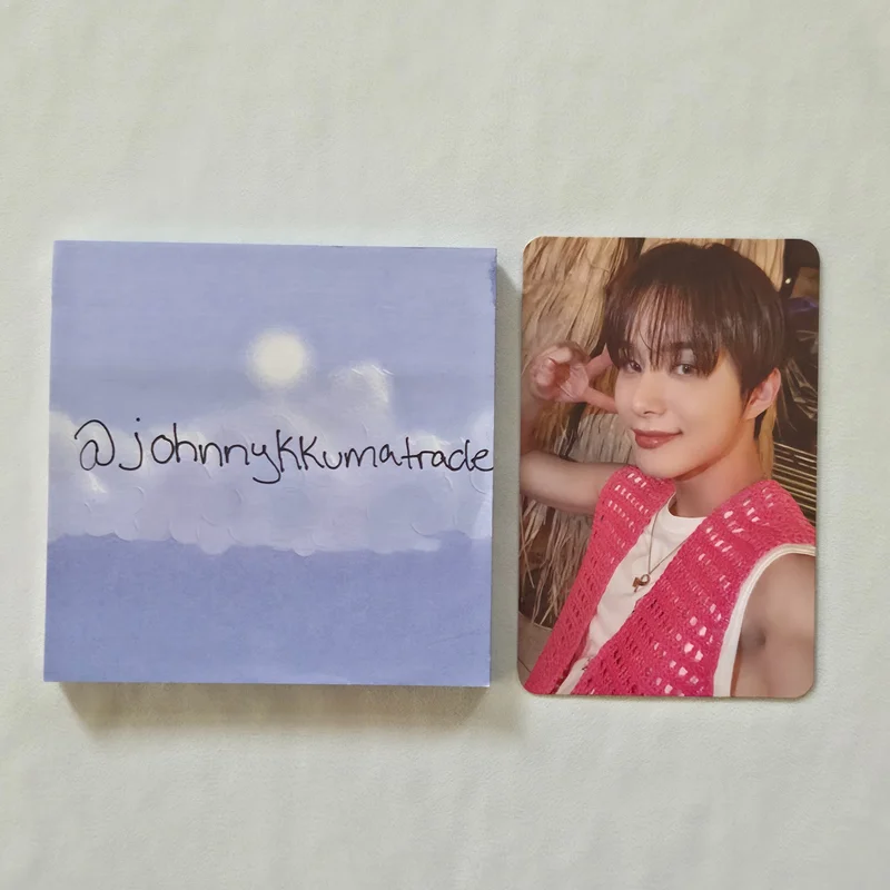 2 Baddies Photobook Ver. US ver.