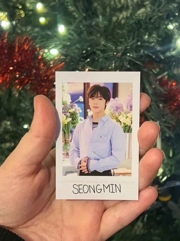2021 SEASON'S GREETINGS : CAFE CRAVITY