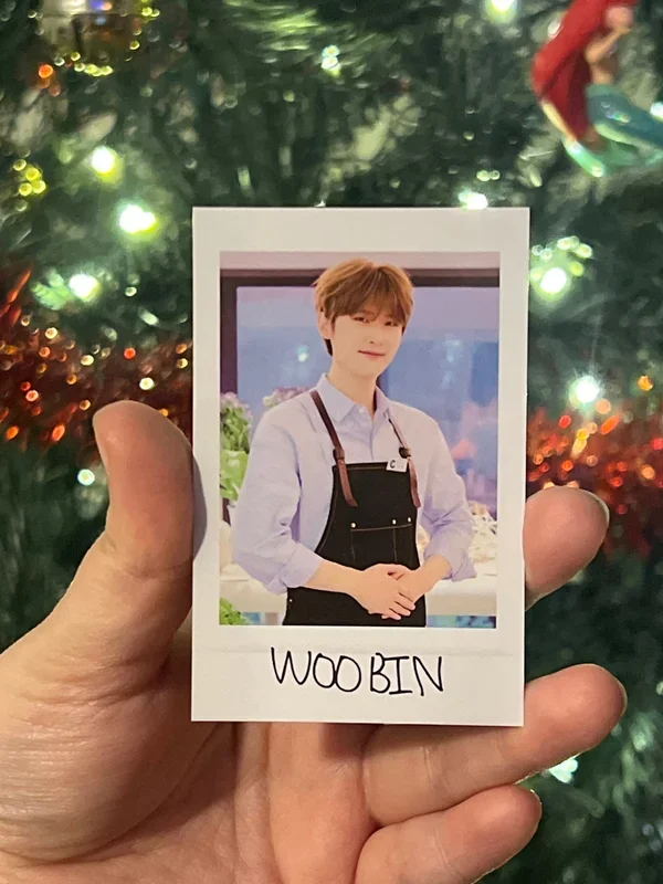 2021 SEASON'S GREETINGS : CAFE CRAVITY