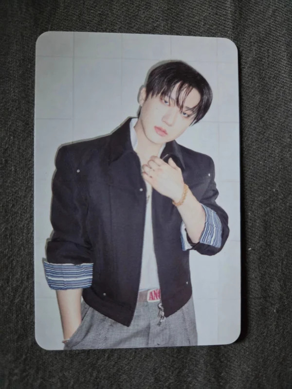 THIS & THAT (FANS ALBUM VER.) CHANGBIN