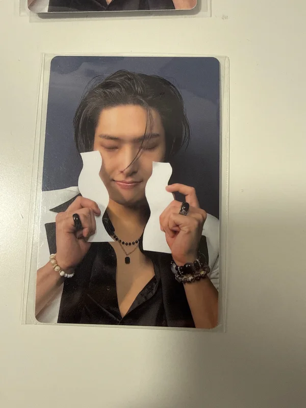 GOLDEN HOUR : Part.4 U.S.Exclusive