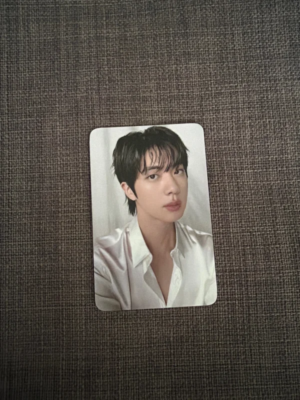 BTS J-Hope 'ARIRANG WEVERSE' Photocard | Sold by jqtay91 | Used of