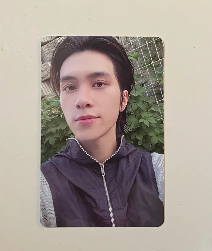 Universe Photo Book Ver.