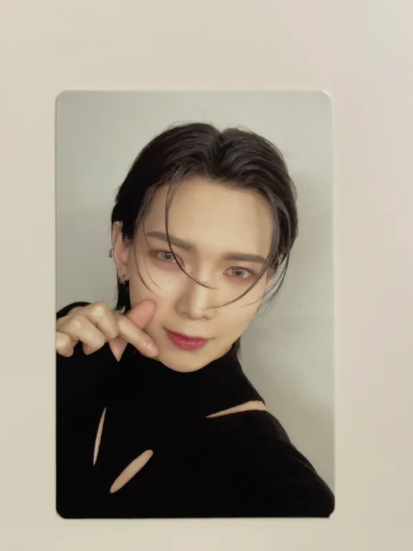 YEOSANG - THE WORLD EP.2 : OUTLAW Barnes & Noble Exclusive