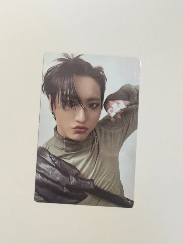 SEONGHWA - THE WORLD EP.2 : OUTLAW DIARY VER.