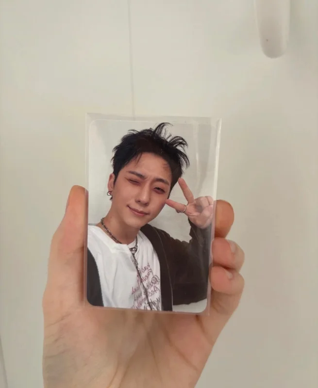 DEAD AND Photobook ver. Boy in Chic ver.