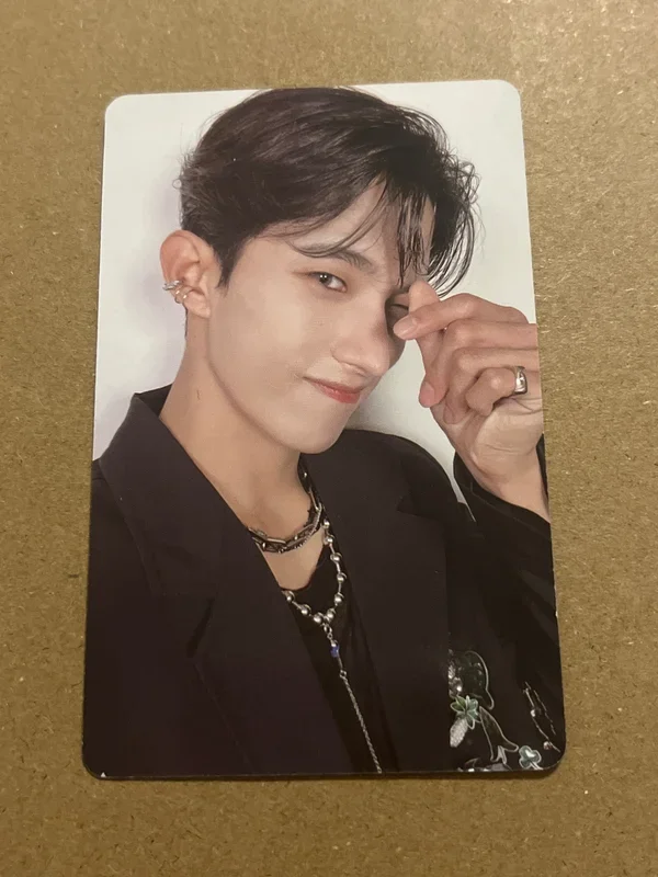 2022 SVT PHOTOBOOK THE NAME;17